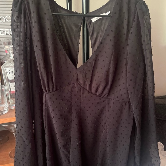 Francesca’s Black Long Sleeve Dress - Picture 1 of 2